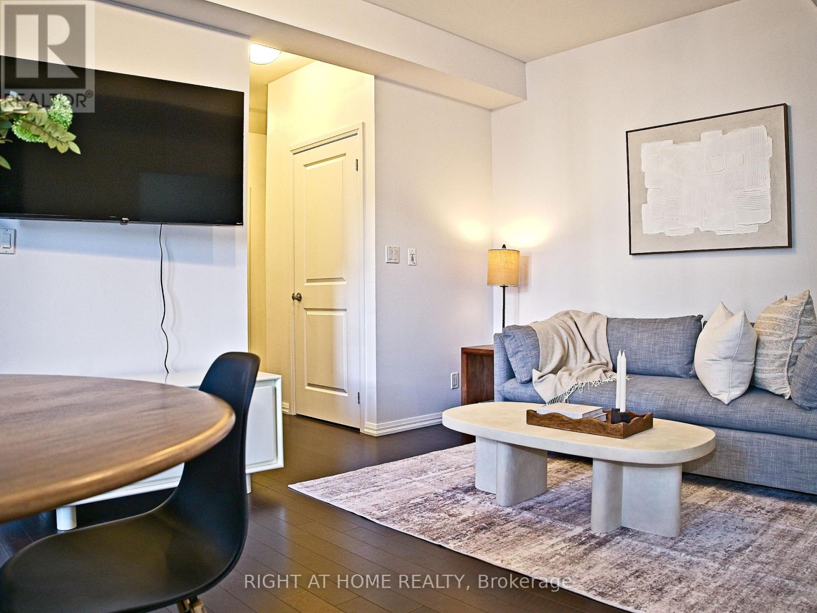 1606 - 35 Hayden Street, Toronto, Ontario  M4Y 3C3 - Photo 19 - C12825918