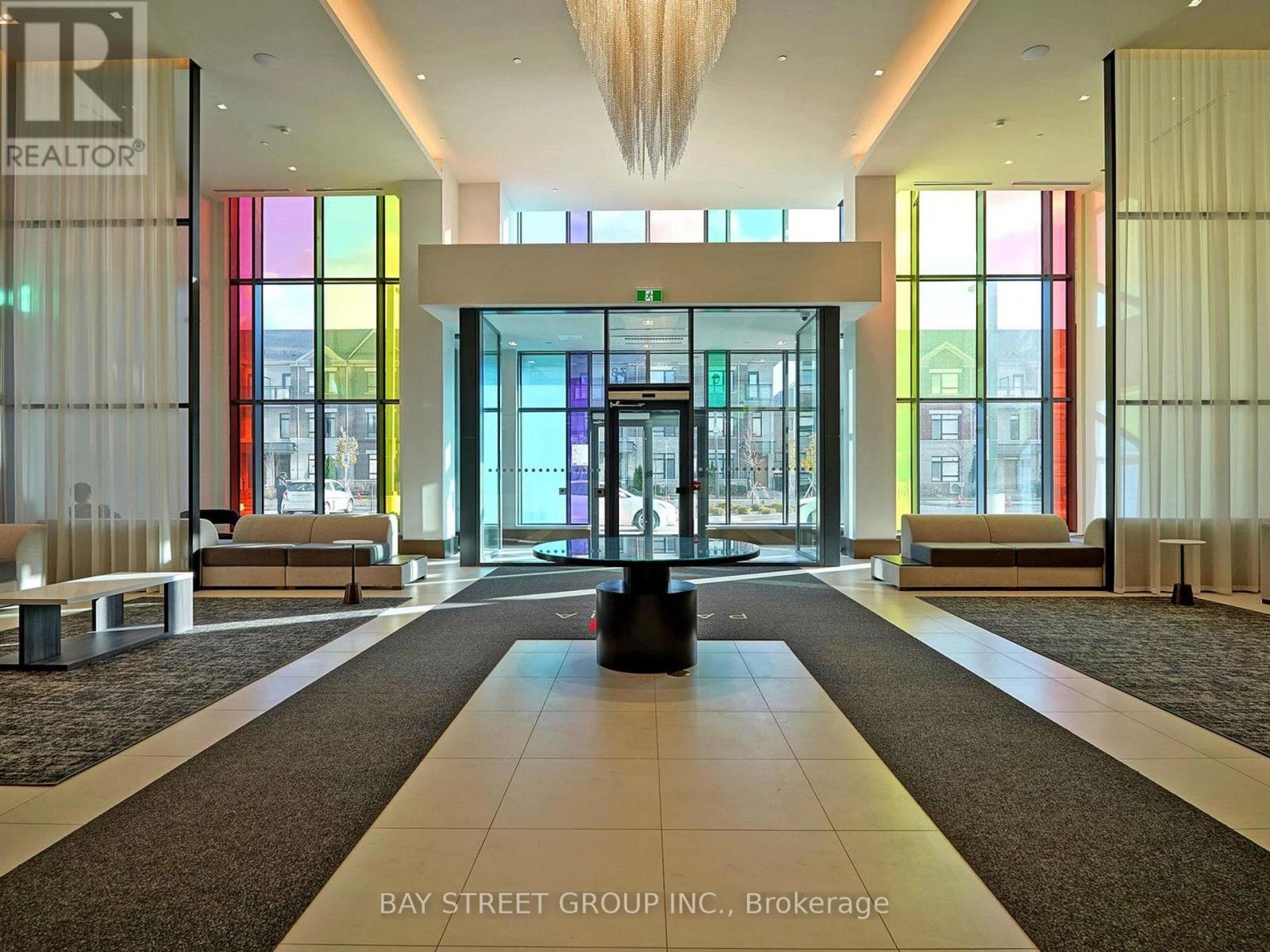 2215 - 12 Gandhi Lane, Markham, Ontario  L3T 0G8 - Photo 2 - N12825872