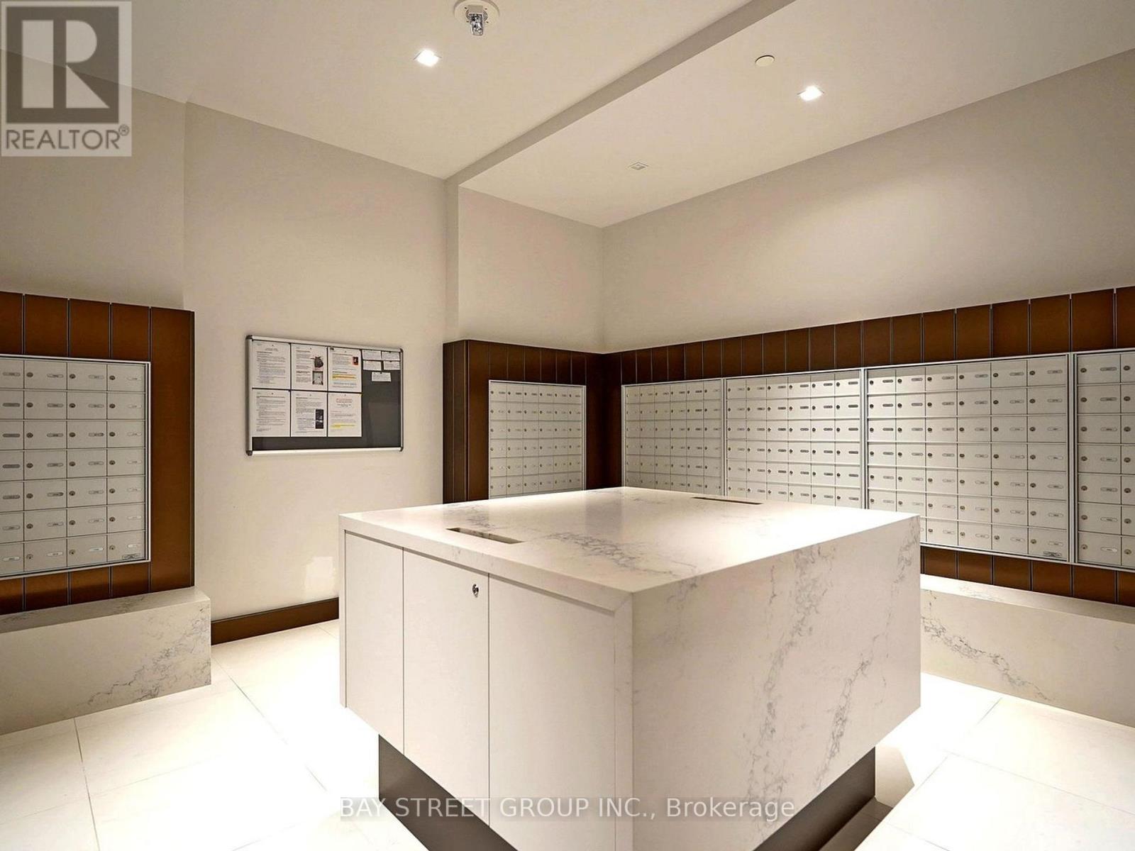 2215 - 12 Gandhi Lane, Markham, Ontario  L3T 0G8 - Photo 30 - N12825872