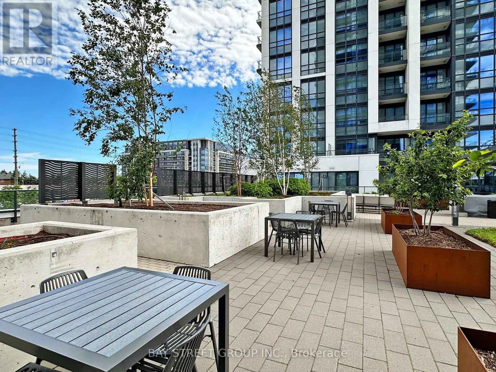 2215 - 12 Gandhi Lane, Markham, Ontario  L3T 0G8 - Photo 31 - N12825872