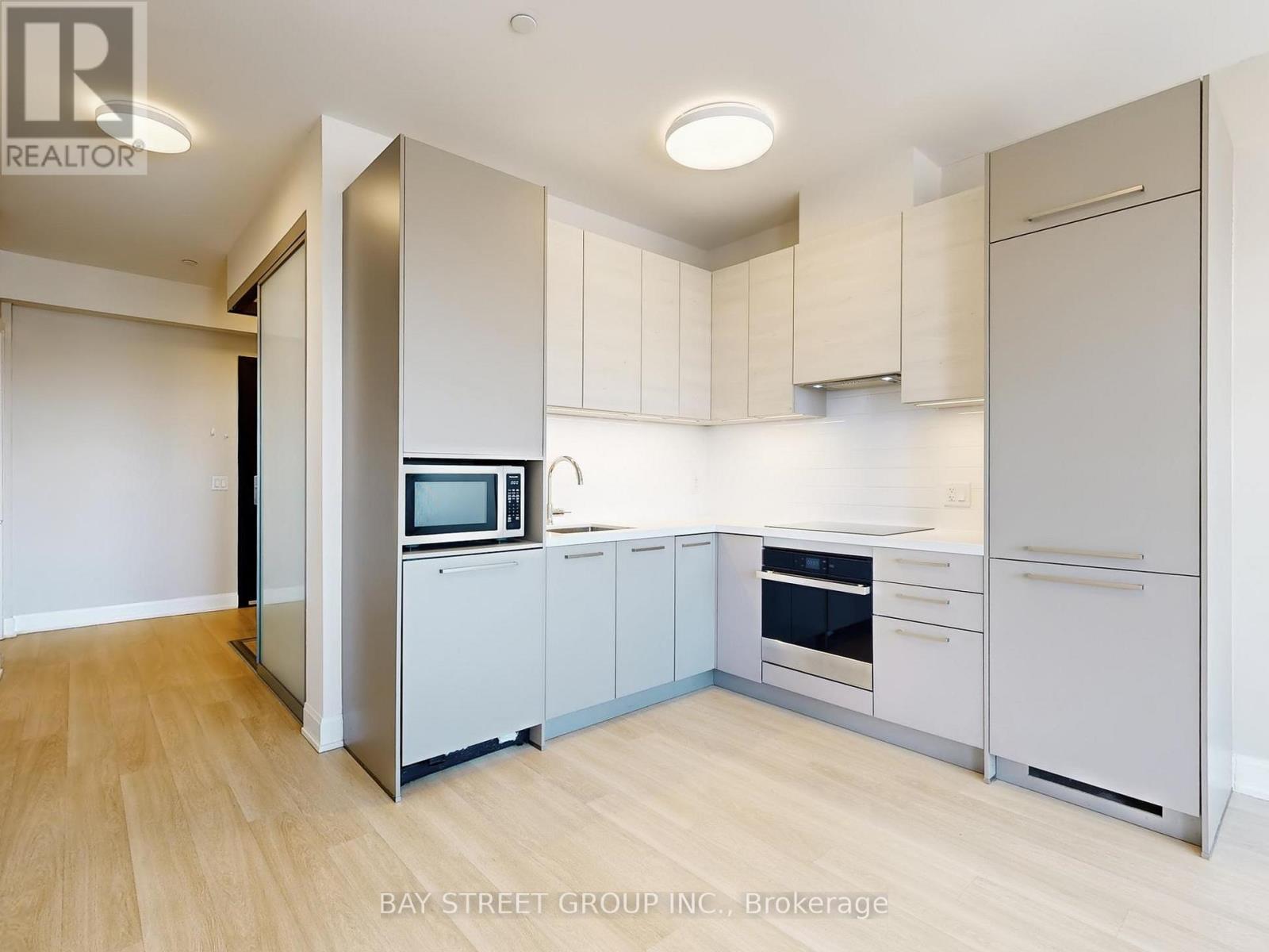 2215 - 12 Gandhi Lane, Markham, Ontario  L3T 0G8 - Photo 7 - N12825872