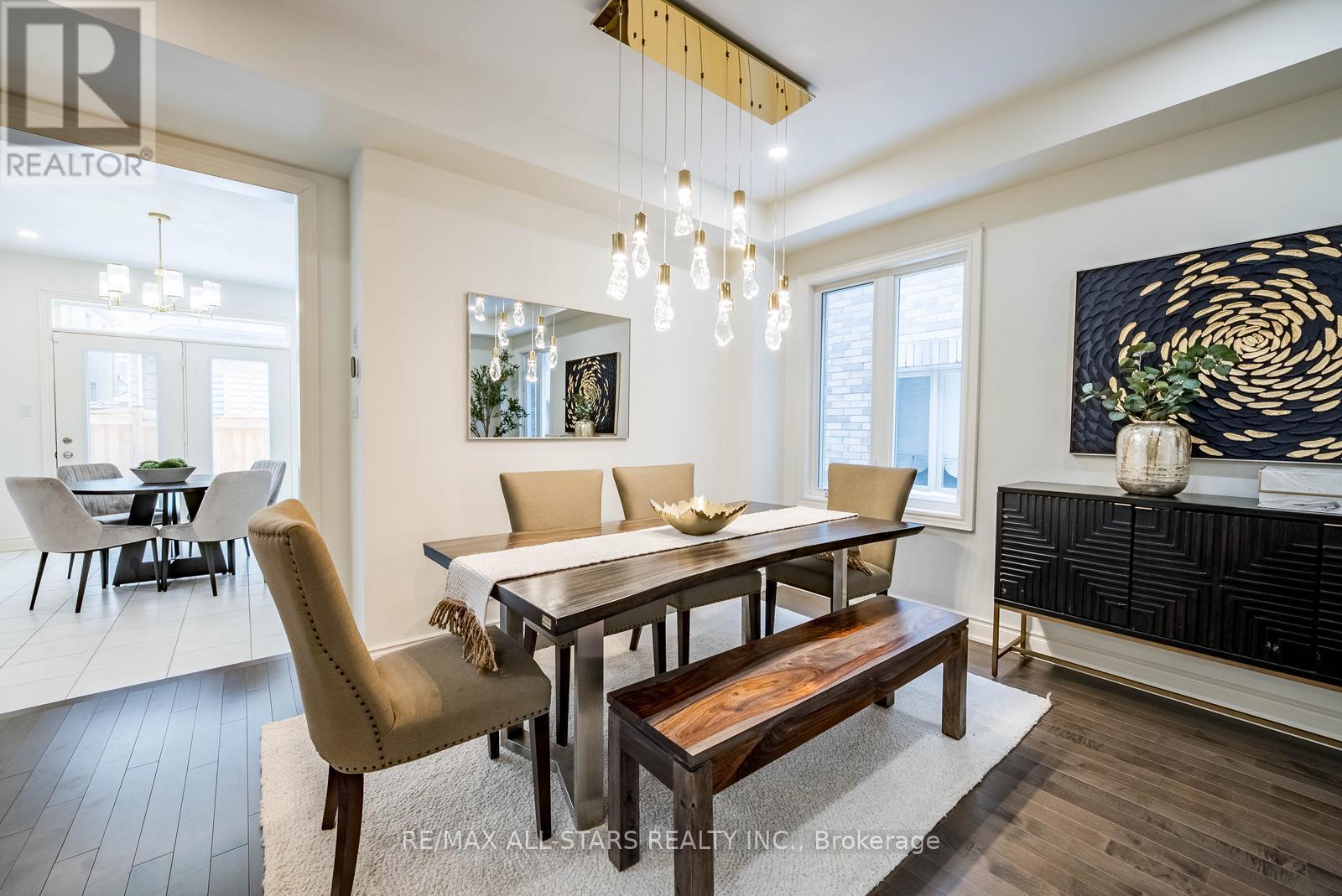 214 Fallharvest Way, Whitchurch-Stouffville, Ontario  L4A 5C2 - Photo 11 - N12825920