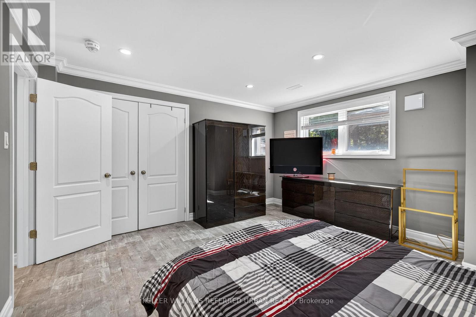 26 Waterton Way, Bradford West Gwillimbury, Ontario  L3Z 0R3 - Photo 36 - N12825932