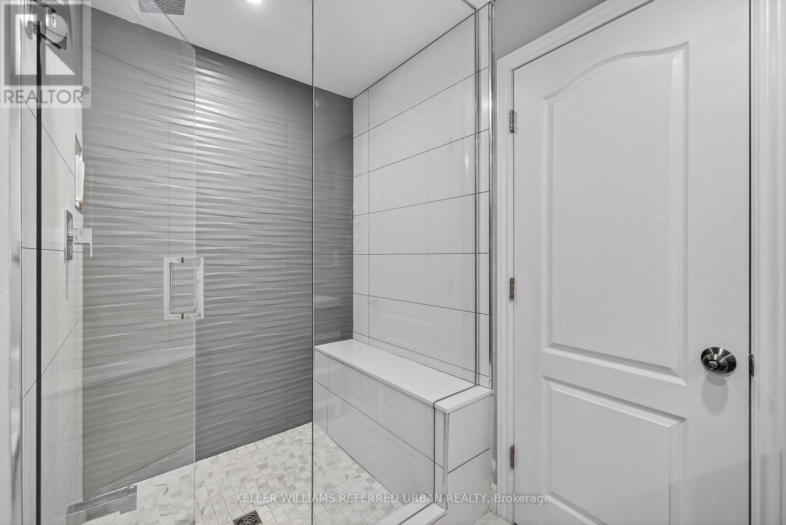 26 Waterton Way, Bradford West Gwillimbury, Ontario  L3Z 0R3 - Photo 39 - N12825932