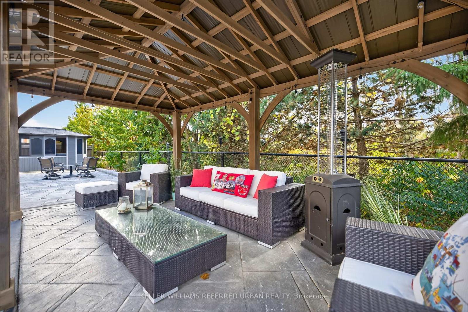 26 Waterton Way, Bradford West Gwillimbury, Ontario  L3Z 0R3 - Photo 47 - N12825932