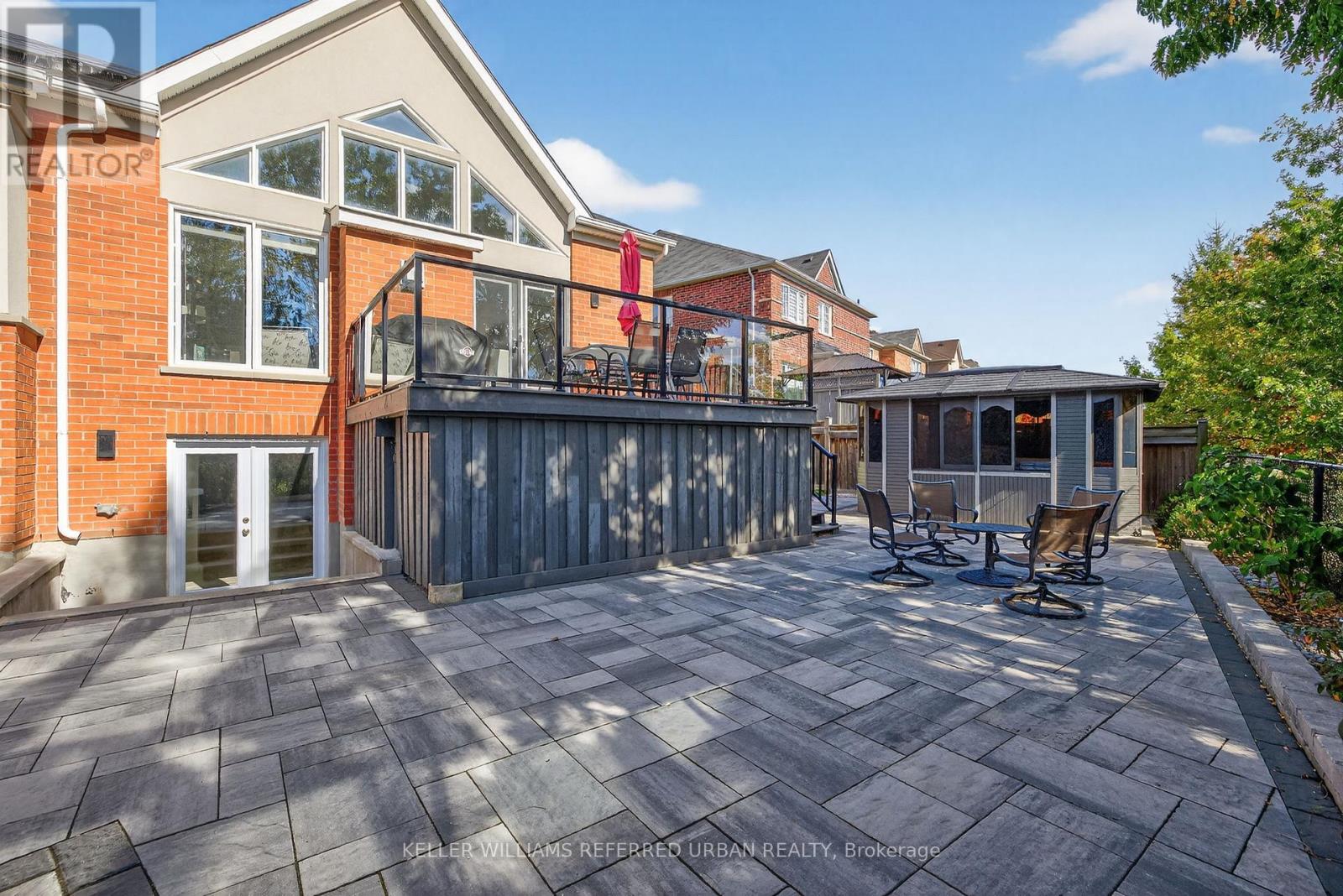 26 Waterton Way, Bradford West Gwillimbury, Ontario  L3Z 0R3 - Photo 48 - N12825932