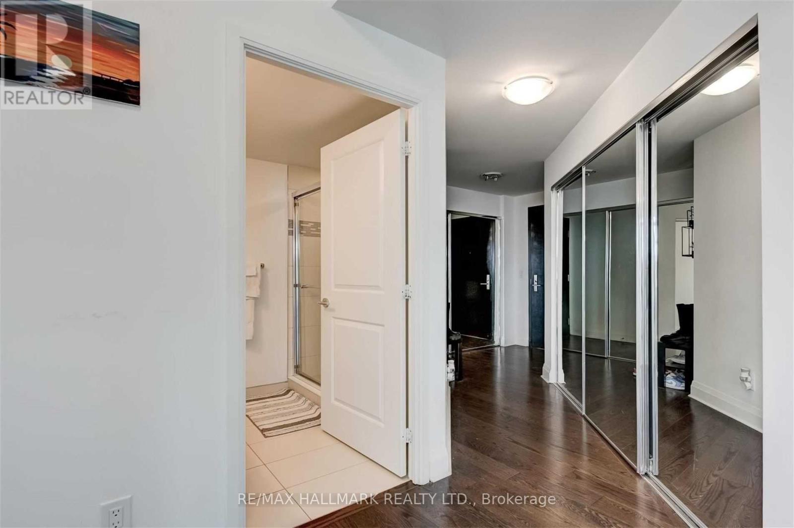 2902 - 65 St Mary Street, Toronto, Ontario  M5S 0A6 - Photo 3 - C12729396