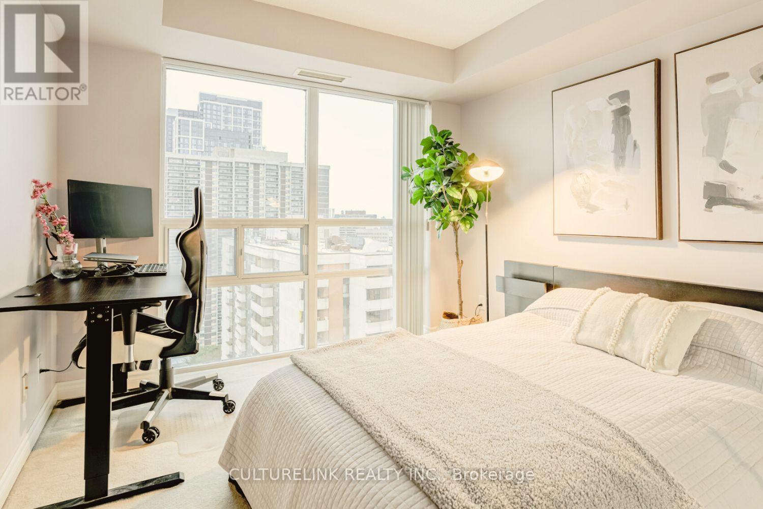 2209 - 5 MICHAEL POWER PLACE, Toronto, Ontario