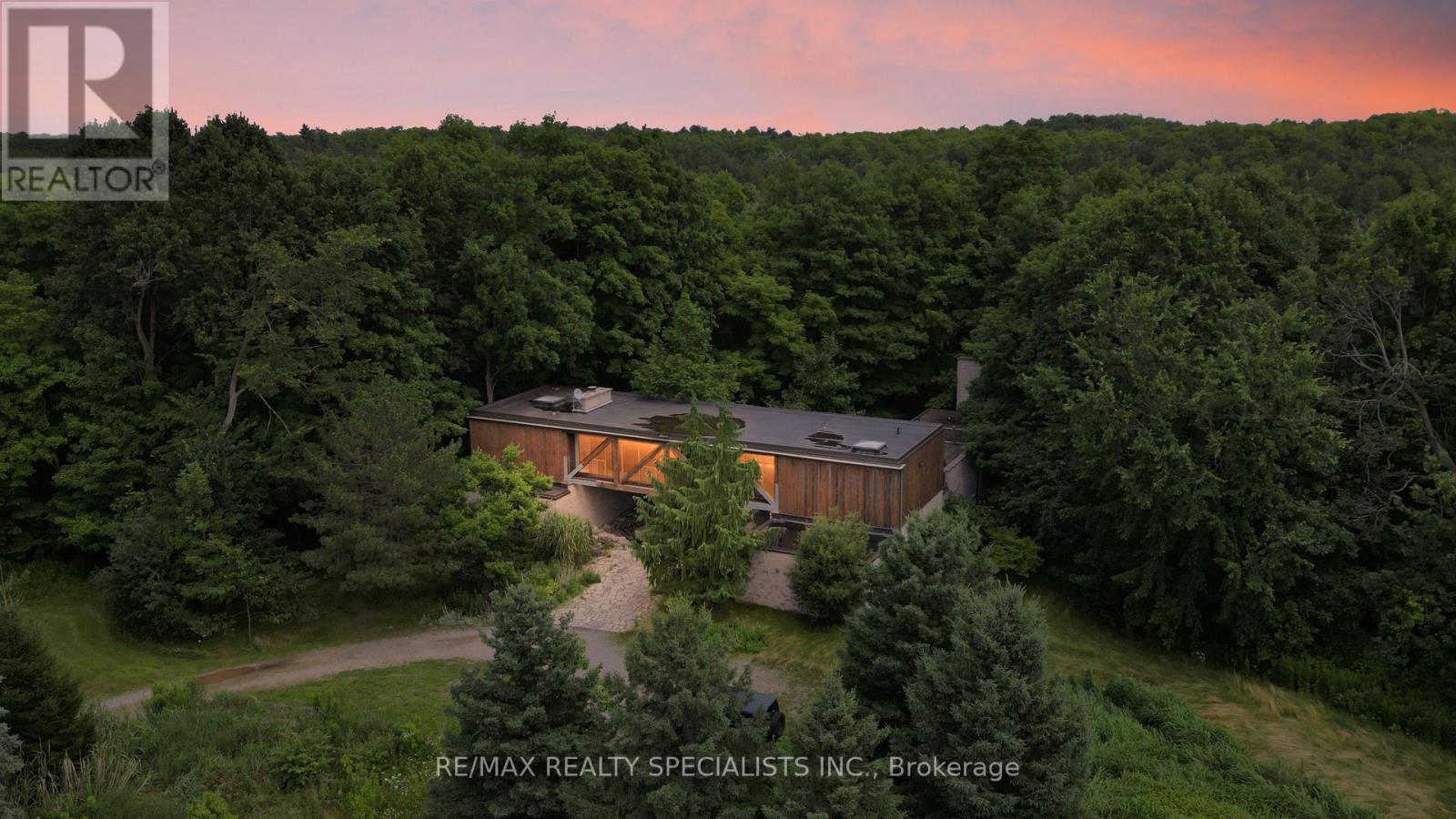 15139 Rockside Road, Caledon, Ontario L7C 1V4 - Photo 40 - W12665728