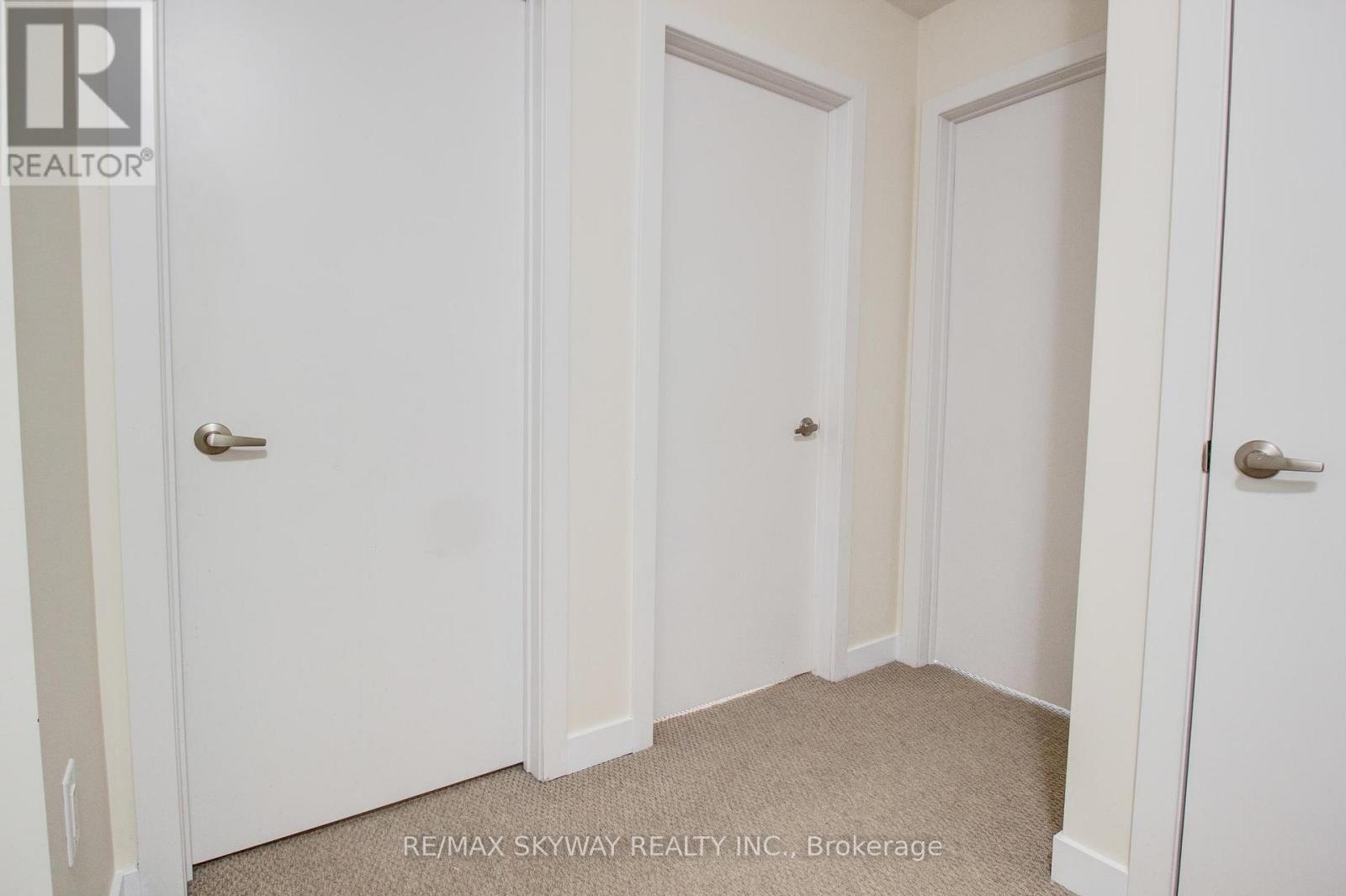 130 - 590 North Service Road, Hamilton, Ontario  L8E 0K5 - Photo 28 - X12824902