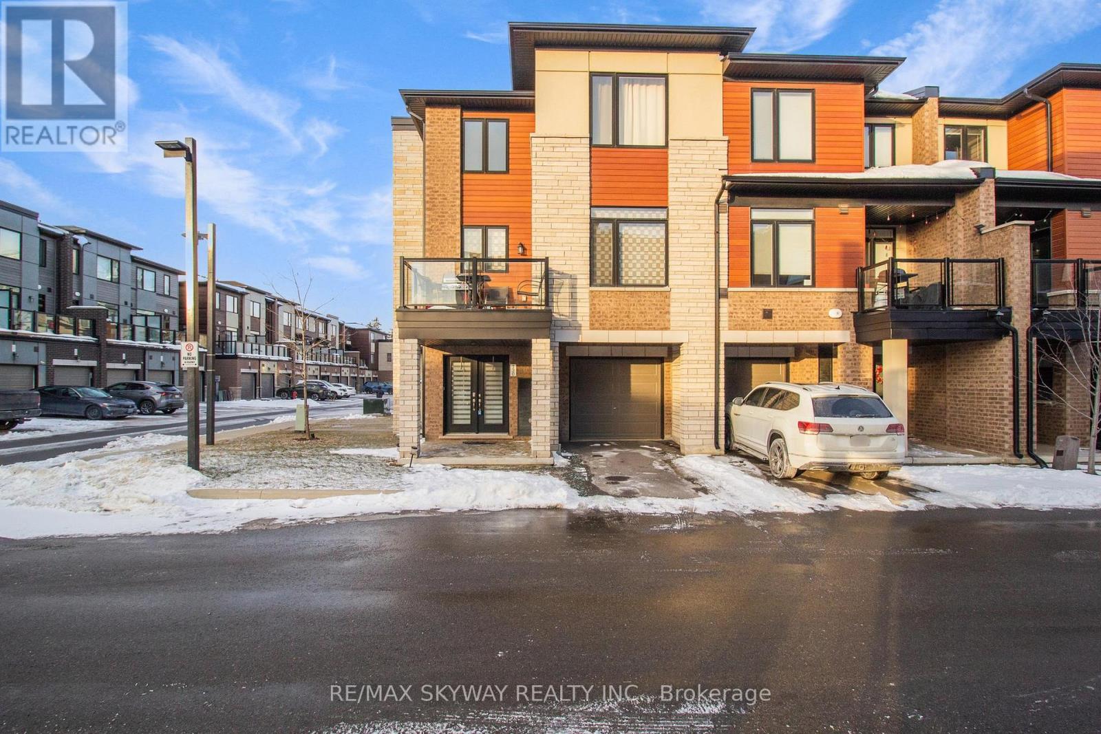 130 - 590 North Service Road, Hamilton, Ontario  L8E 0K5 - Photo 3 - X12824902