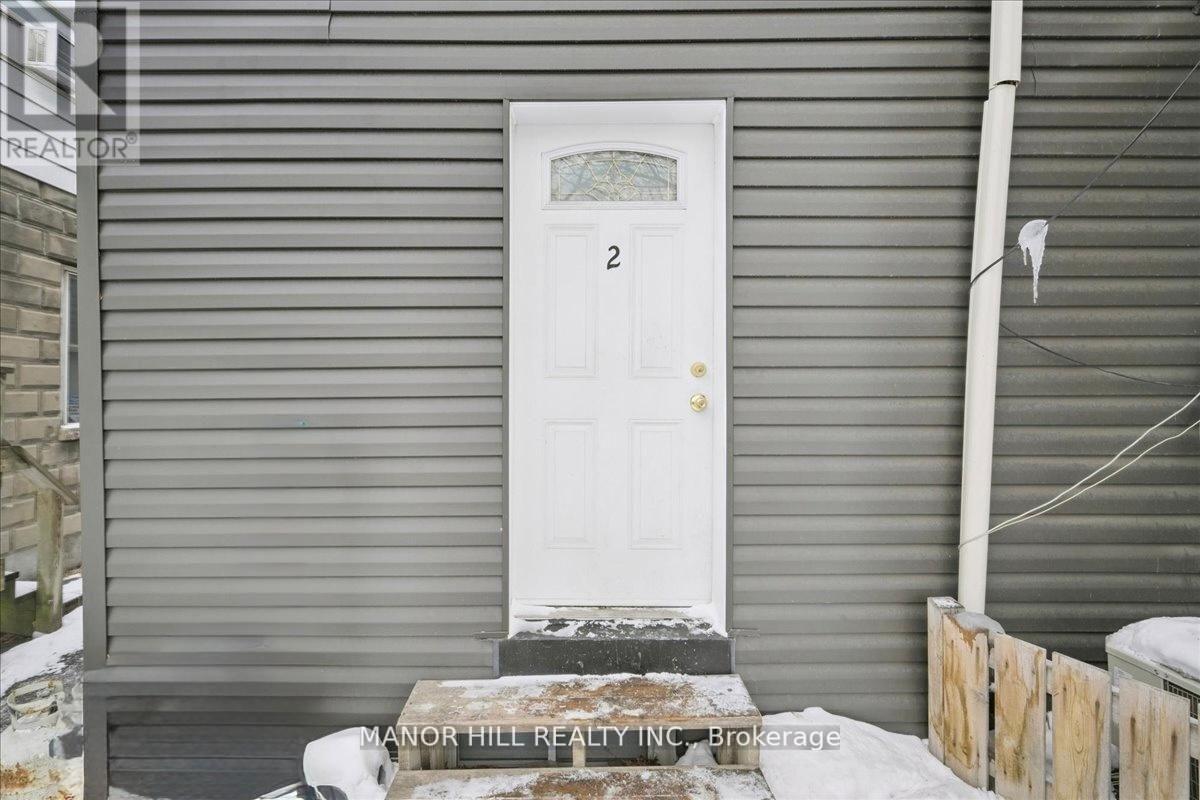 929 Lakeshore Road, Mississauga, Ontario  L5E 1E3 - Photo 11 - W12825910