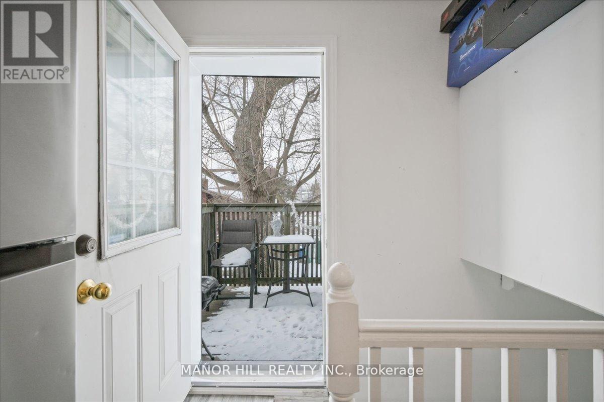 929 Lakeshore Road, Mississauga, Ontario  L5E 1E3 - Photo 21 - W12825910