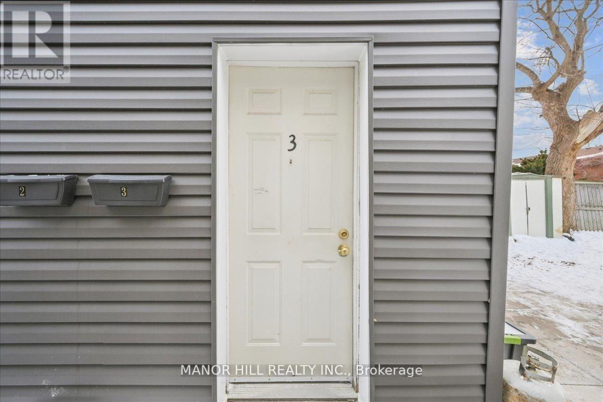 929 Lakeshore Road, Mississauga, Ontario  L5E 1E3 - Photo 22 - W12825910