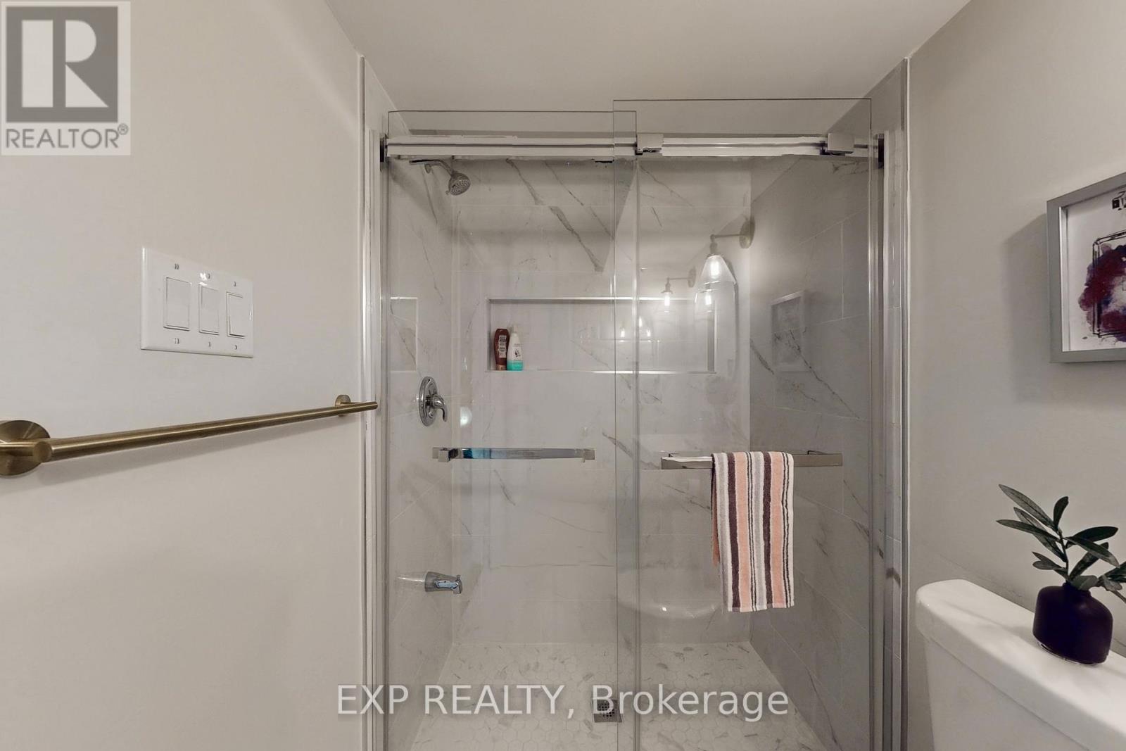 61 Buchanan Crescent, Brampton, Ontario  L6X 5M4 - Photo 47 - W12825916