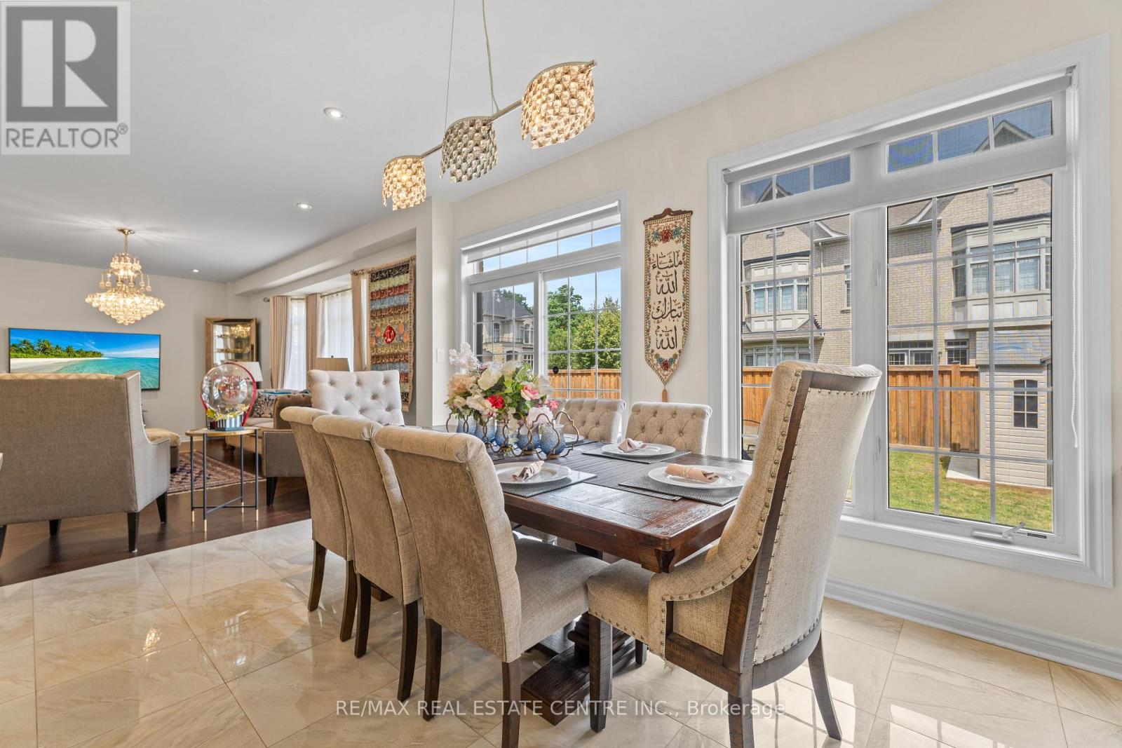 1 Astrantia Way, Brampton, Ontario  L6X 1P3 - Photo 12 - W12825940