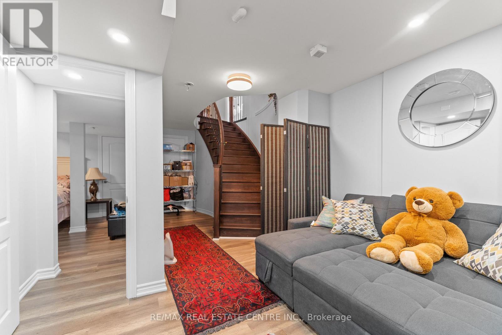 1 Astrantia Way, Brampton, Ontario  L6X 1P3 - Photo 28 - W12825940