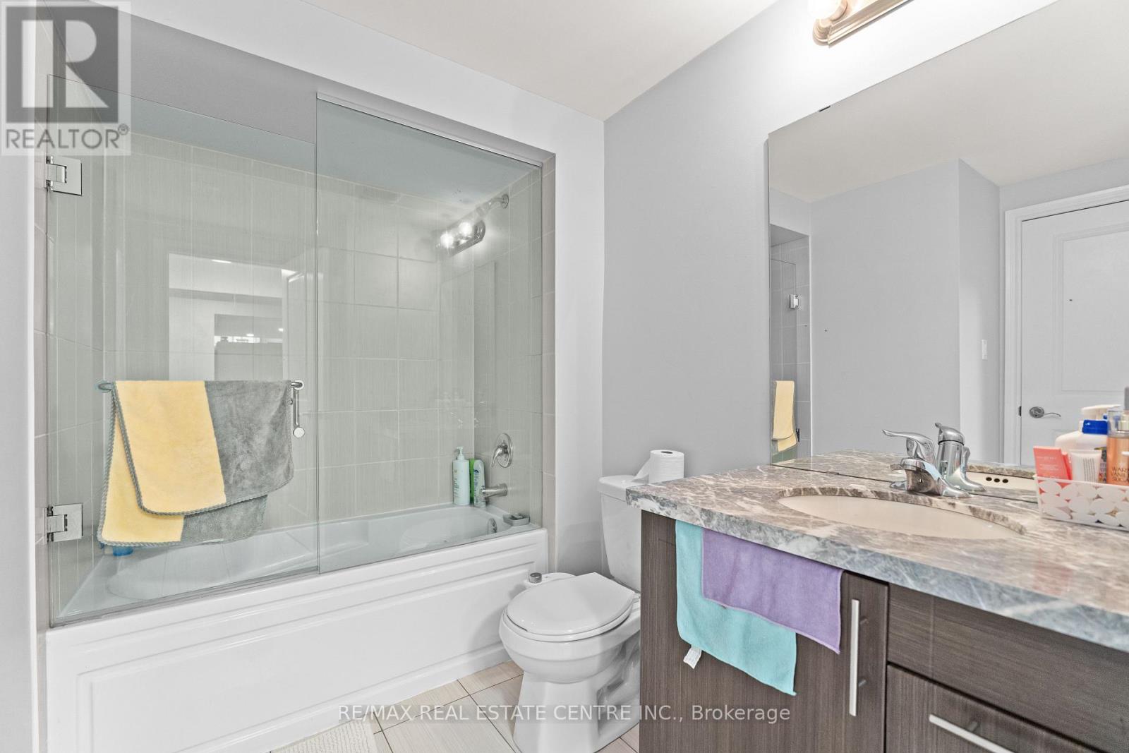 1 Astrantia Way, Brampton, Ontario  L6X 1P3 - Photo 35 - W12825940