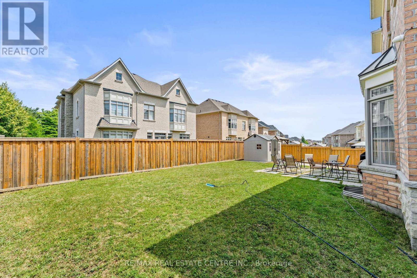 1 Astrantia Way, Brampton, Ontario  L6X 1P3 - Photo 38 - W12825940