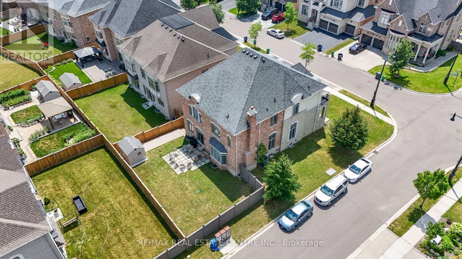 1 Astrantia Way, Brampton, Ontario  L6X 1P3 - Photo 39 - W12825940