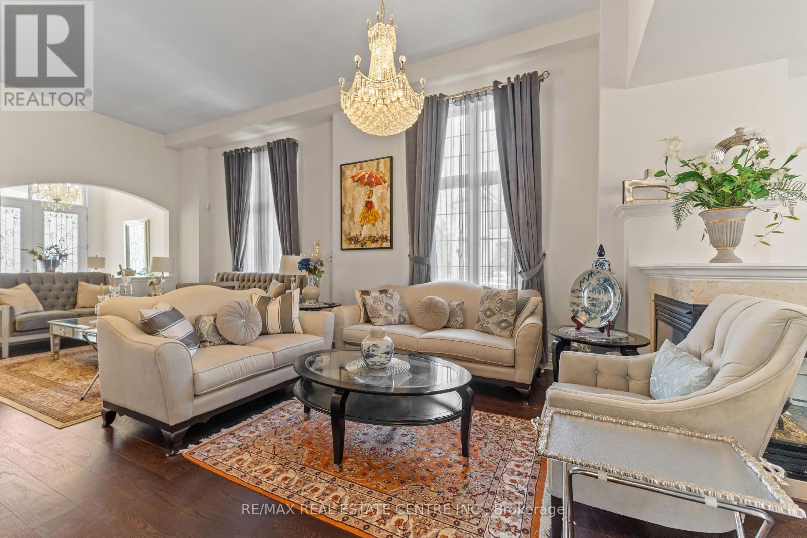 1 Astrantia Way, Brampton, Ontario  L6X 1P3 - Photo 9 - W12825940