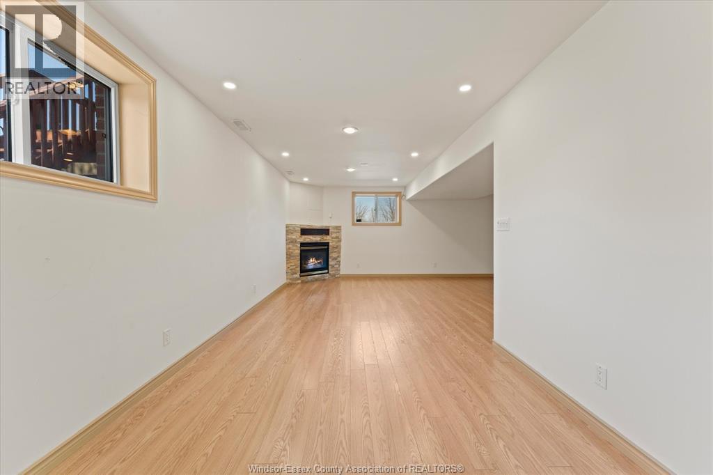 4511 Sassafras, Windsor, Ontario  N9G 3C9 - Photo 24 - 26004053