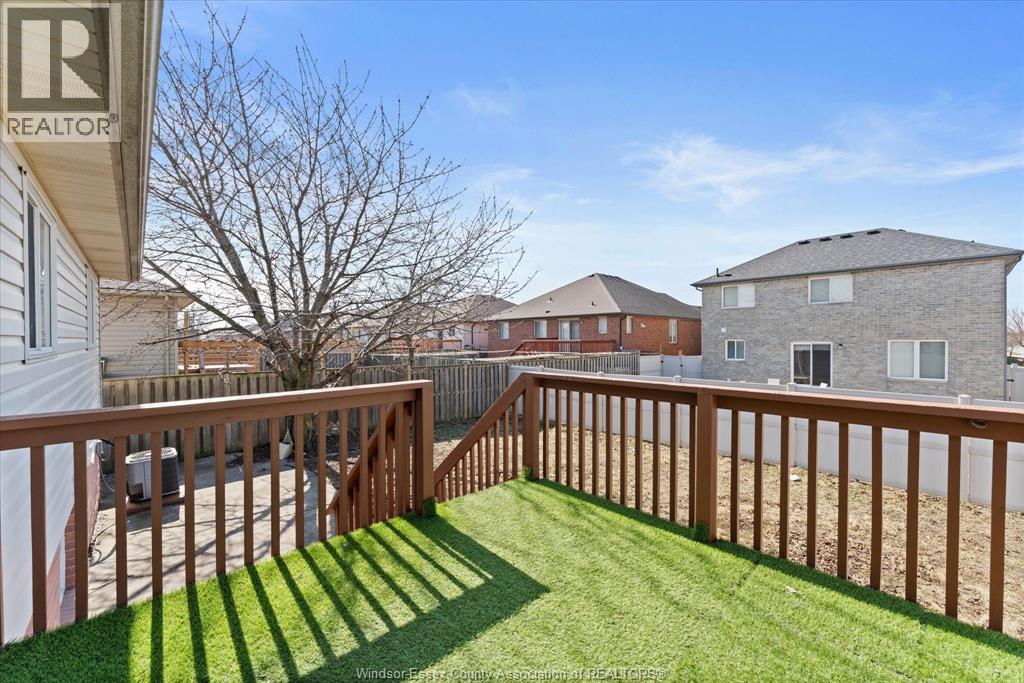 4511 Sassafras, Windsor, Ontario  N9G 3C9 - Photo 30 - 26004053