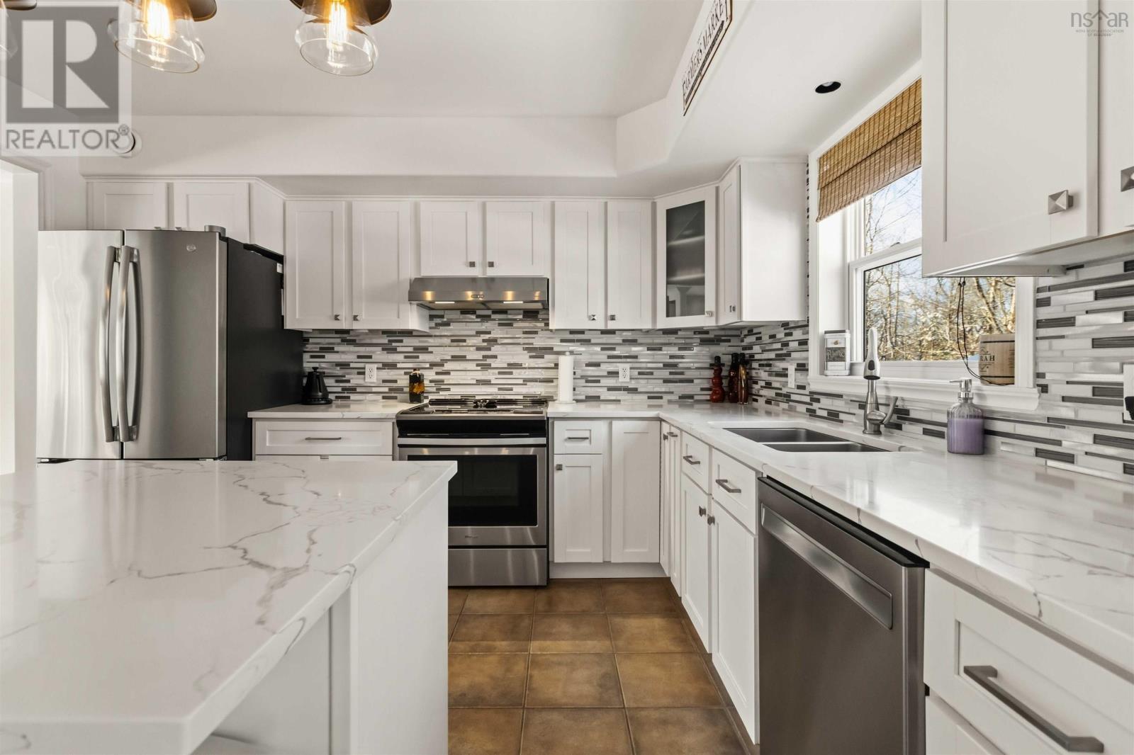 83 Joan Drive, Beaver Bank, Nova Scotia  B4E 3J1 - Photo 15 - 202603465