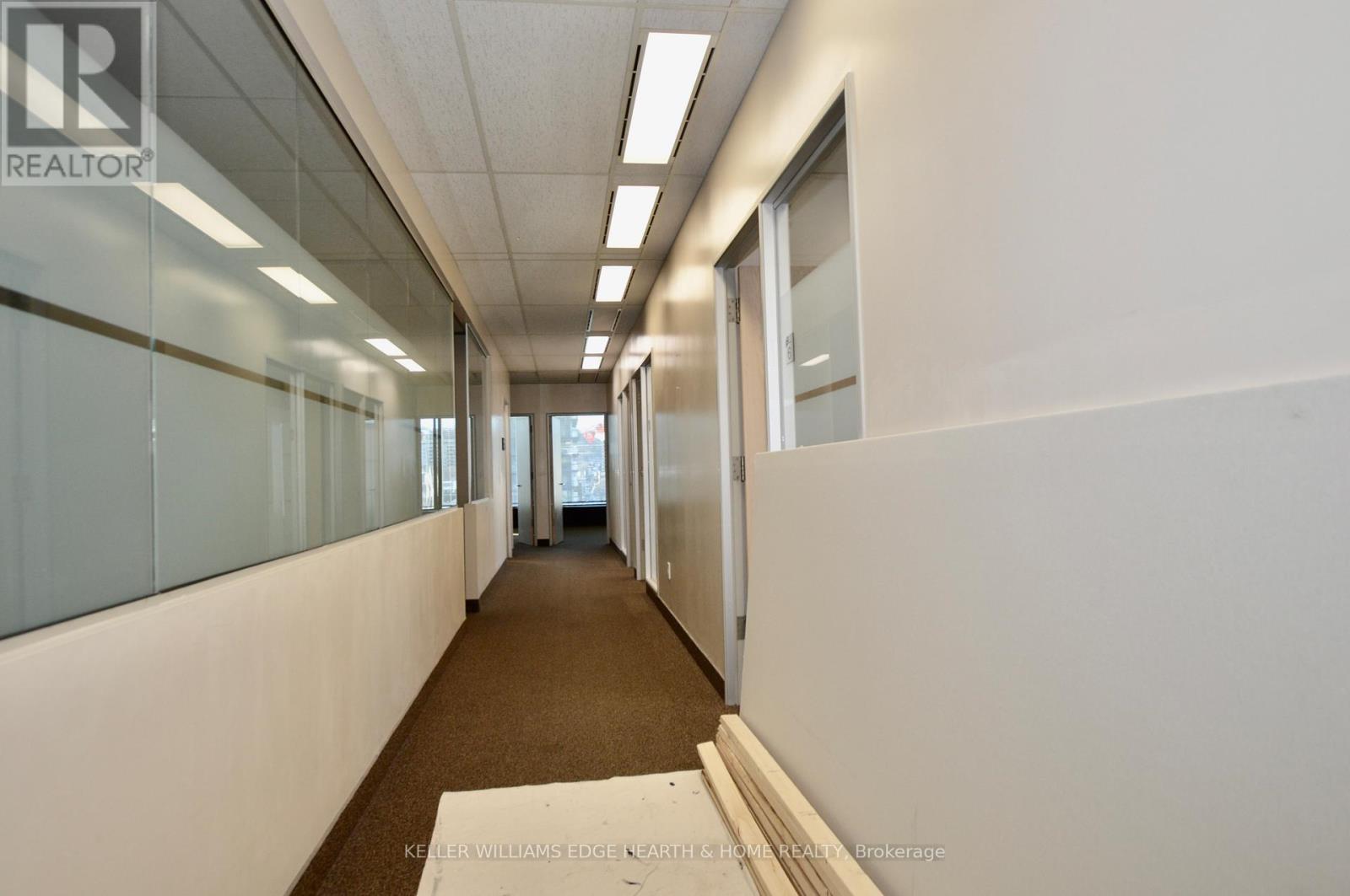 700 - 1 James Street S, Hamilton (Beasley), Ontario  L8P 4R5 - Photo 4 - X12825880