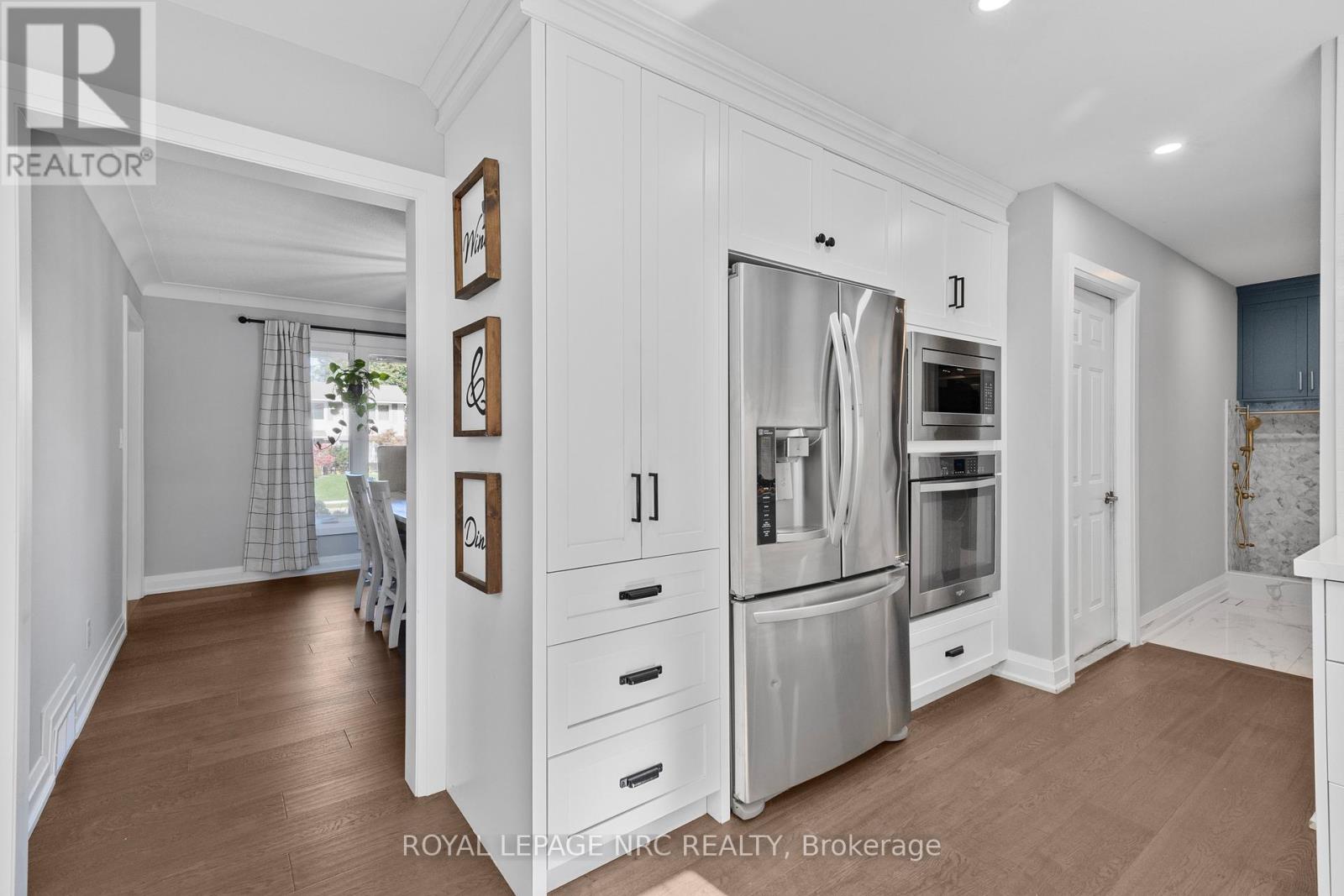 94 Dorchester Drive, Grimsby, Ontario  L3M 1A8 - Photo 14 - X12825882