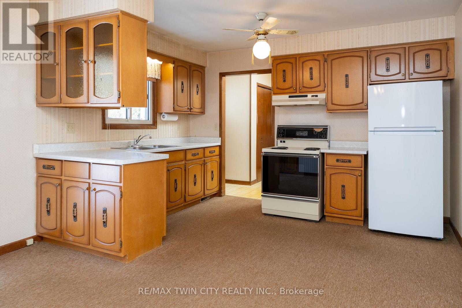 209 Argyle Avenue, Norfolk, Ontario  N4B 1J8 - Photo 12 - X12825944