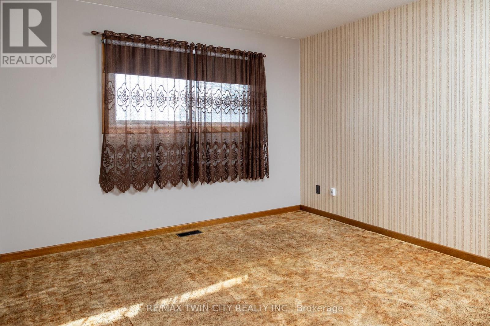 209 Argyle Avenue, Norfolk, Ontario  N4B 1J8 - Photo 15 - X12825944