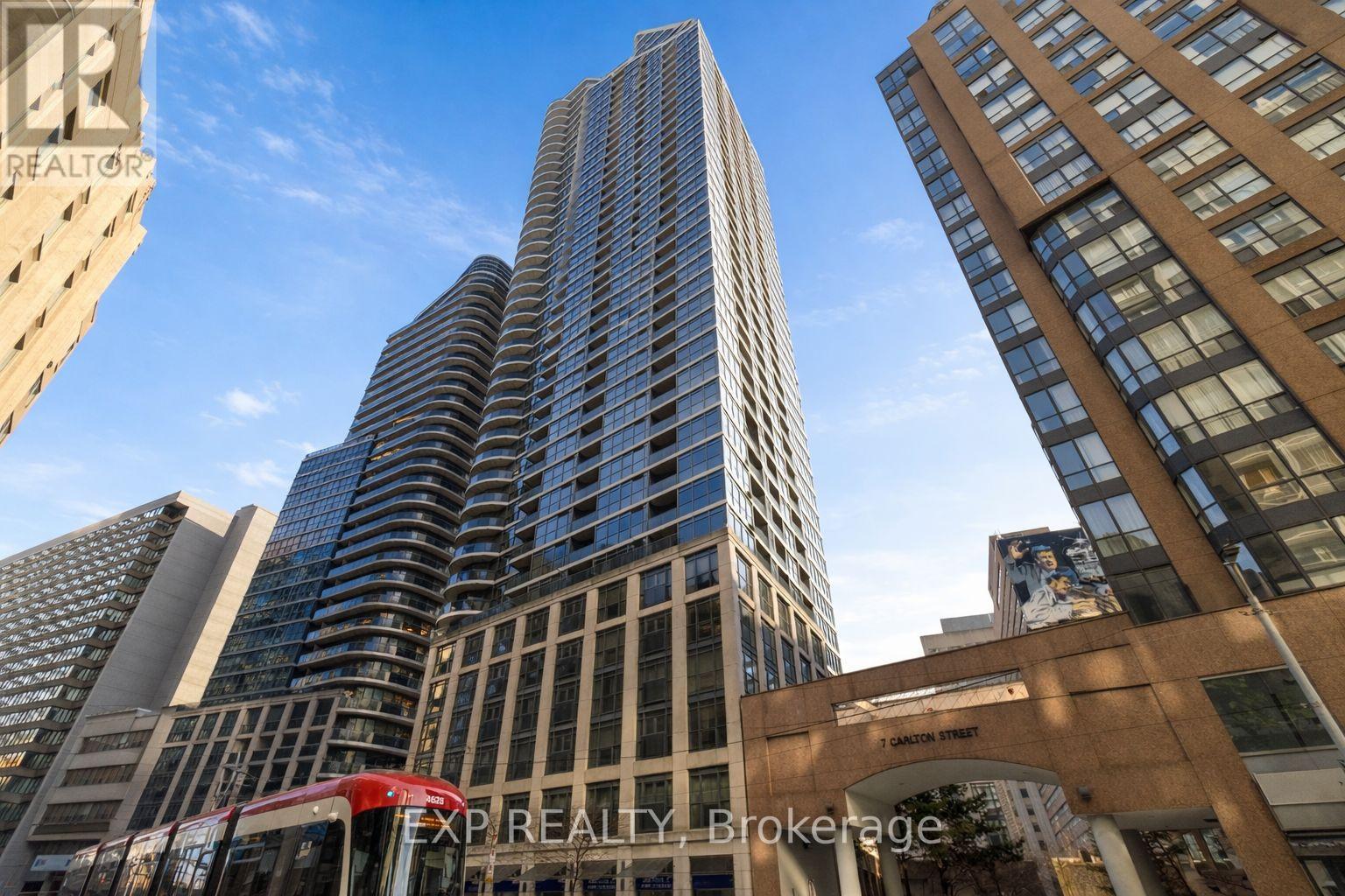 2807 - 21 Carlton Street, Toronto, Ontario  M5B 1L3 - Photo 2 - C12808354