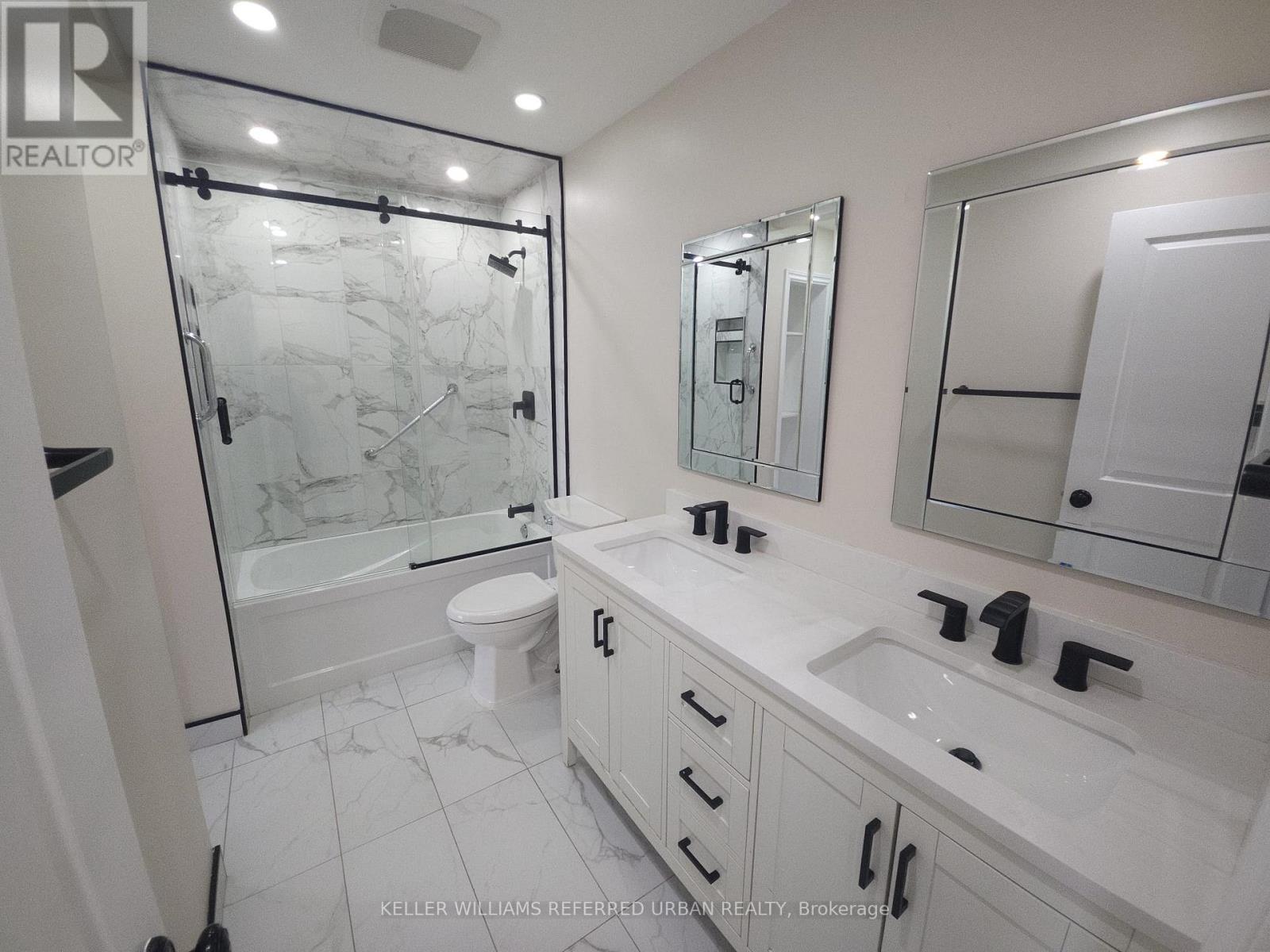 30 Picaro Drive, Toronto, Ontario  M3N 2B5 - Photo 9 - W12824798