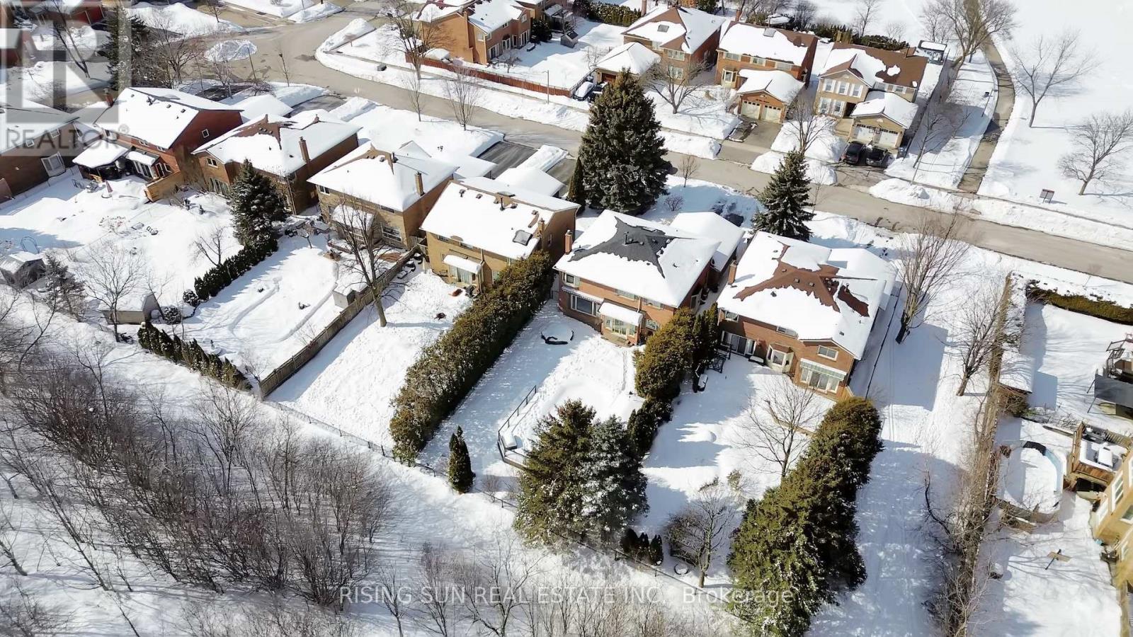 122 Barr Crescent, Brampton, Ontario  L6Z 3C8 - Photo 44 - W12812358