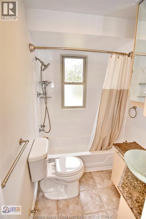 5051 Matchette Road, Windsor, Ontario  N9C 2A8 - Photo 15 - 26004130