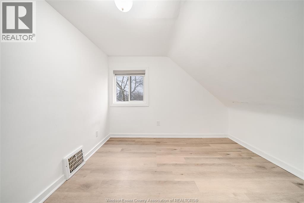 1985 Lesperance, Tecumseh, Ontario  N8N 1Y5 - Photo 24 - 26004107