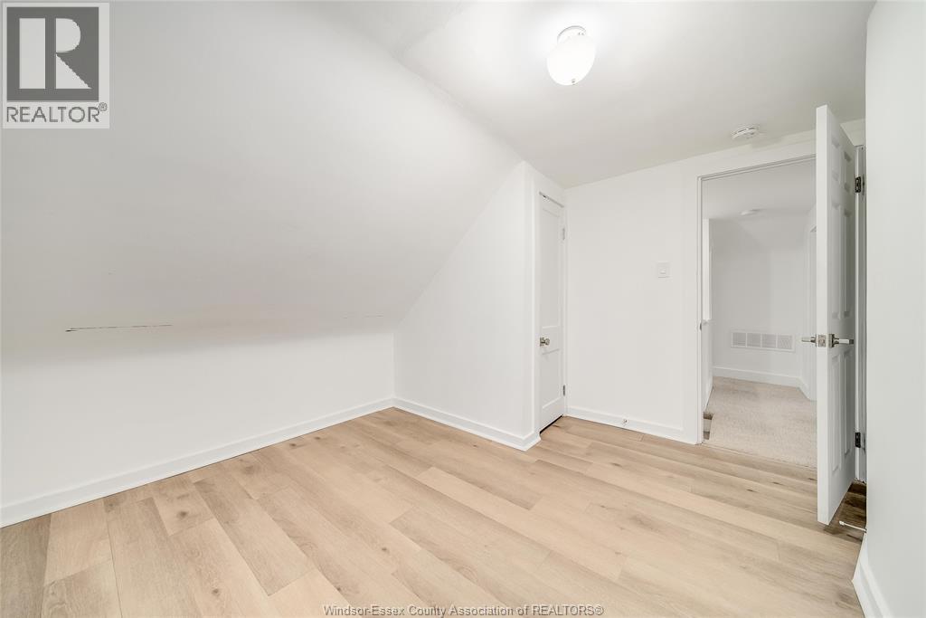 1985 Lesperance, Tecumseh, Ontario  N8N 1Y5 - Photo 25 - 26004107