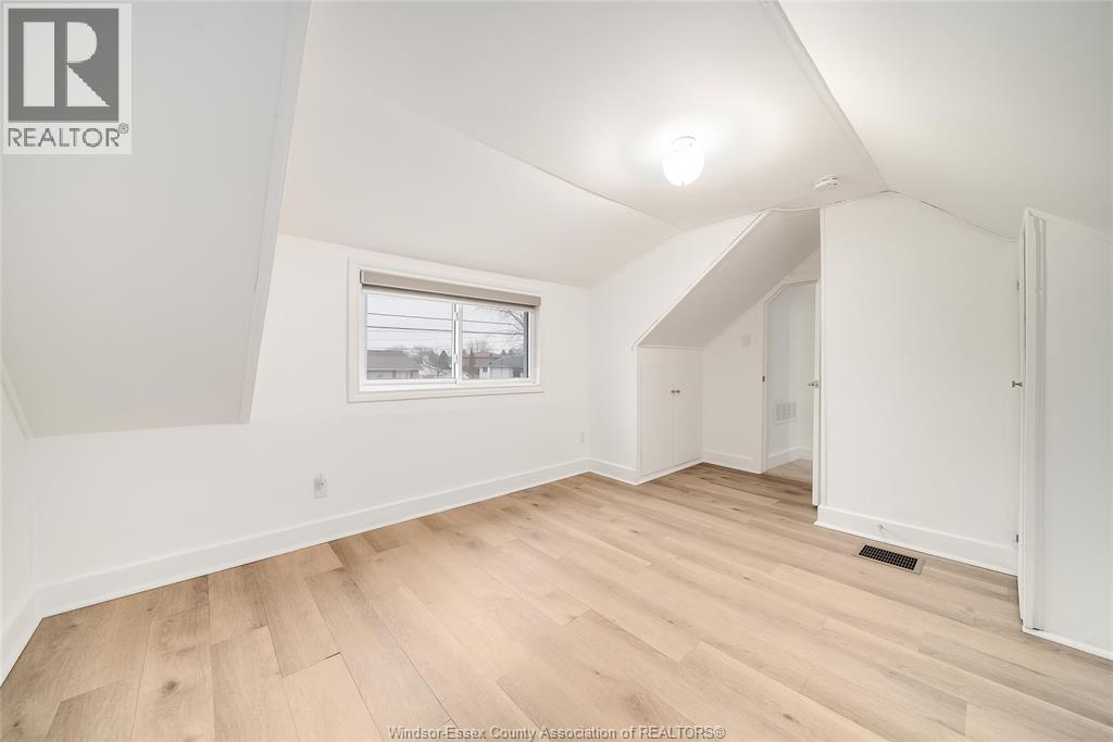 1985 Lesperance, Tecumseh, Ontario  N8N 1Y5 - Photo 34 - 26004107