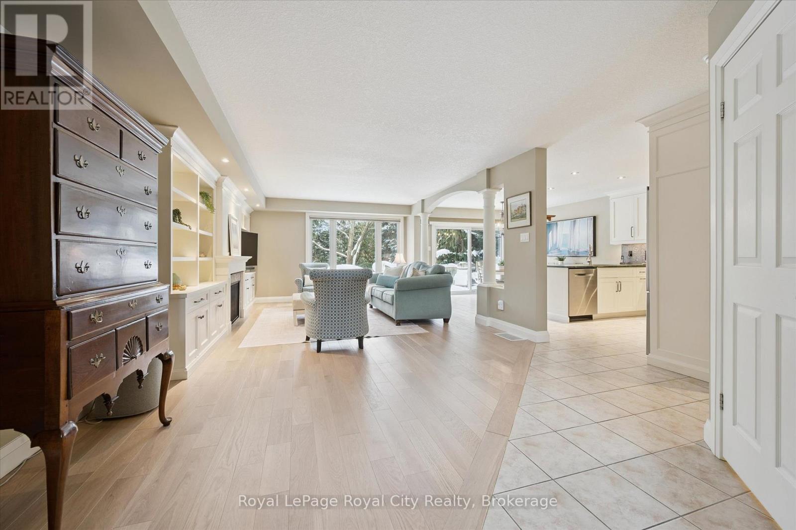 92 Marsh Crescent, Guelph, Ontario  N1L 1L4 - Photo 7 - X12826030