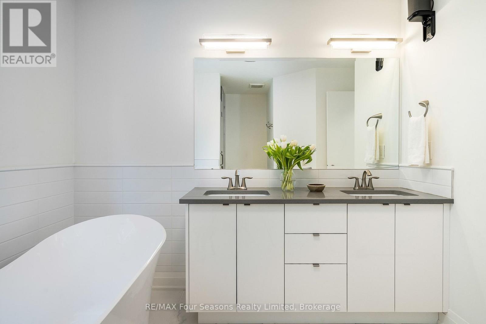 116 Dory Row, Blue Mountains, Ontario  N0H 2P0 - Photo 19 - X12826094