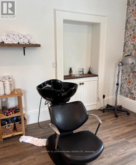 106 Bloomfield Main Street, Prince Edward County (Bloomfield Ward), Ontario  K0K 1G0 - Photo 11 - X12825986