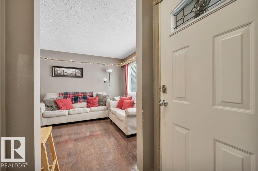 12045 106 St Nw, Edmonton, Alberta  T5G 2R5 - Photo 4 - E4475043