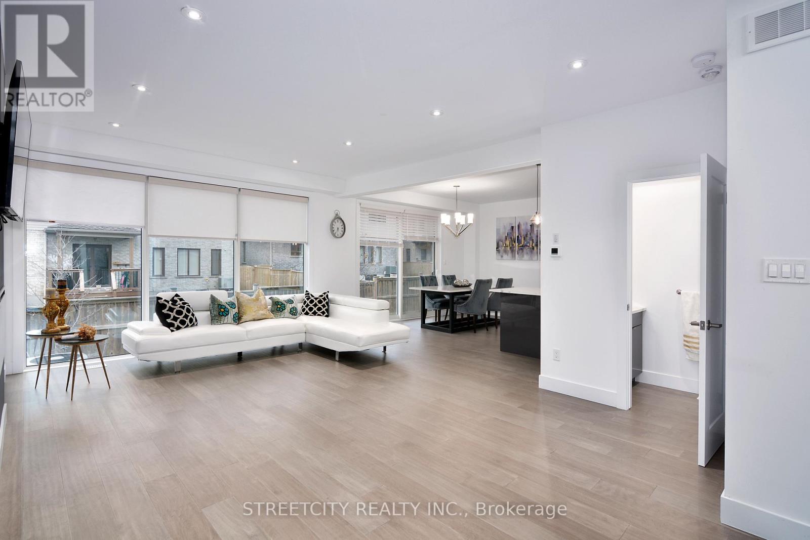 30 - 1820 Canvas Way, London North, Ontario  N5X 0N5 - Photo 3 - X12825980