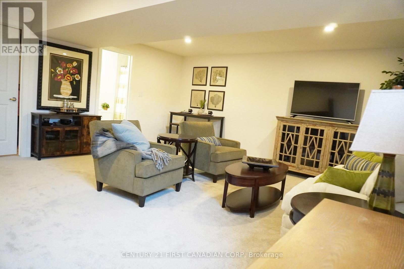 54 - 530 Gatestone Road, London South, Ontario  N6M 0A2 - Photo 3 - X12826026