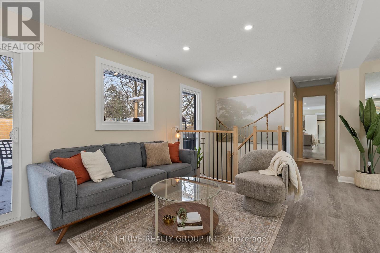 402 Stephen Street, London South, Ontario  N6K 2N3 - Photo 12 - X12826058