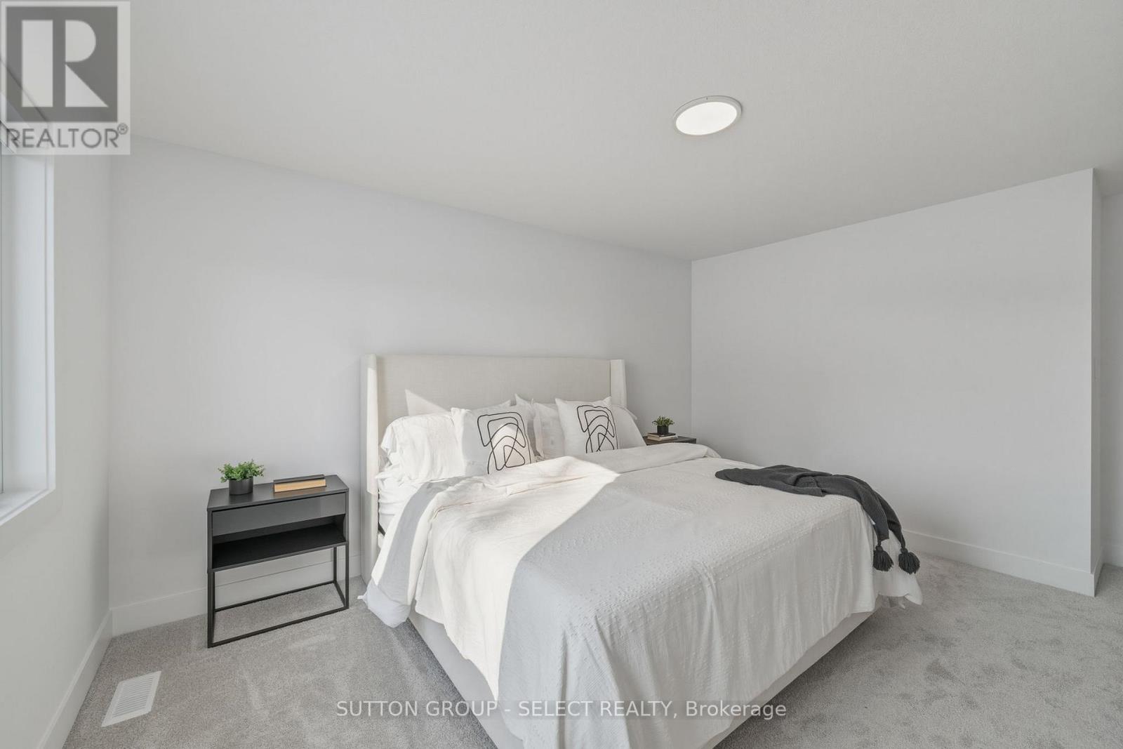 60-1175 Riverbend Road, London South, Ontario  N6K 0L2 - Photo 18 - X12826104