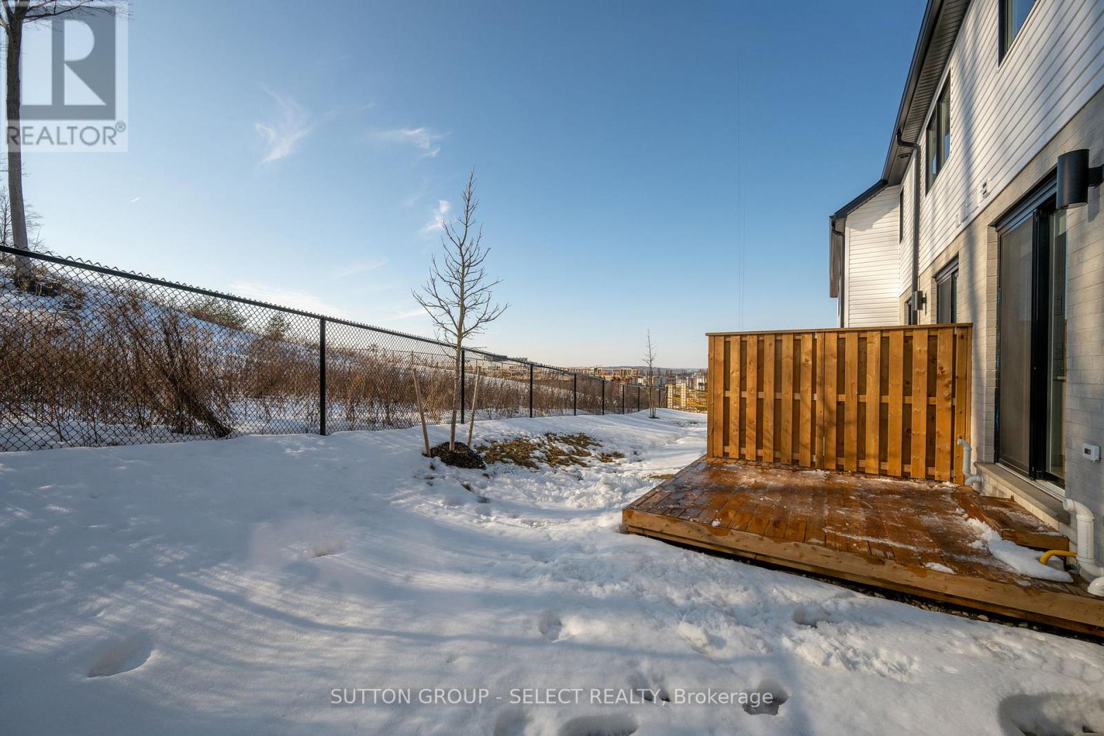 60-1175 Riverbend Road, London South, Ontario  N6K 0L2 - Photo 6 - X12826104