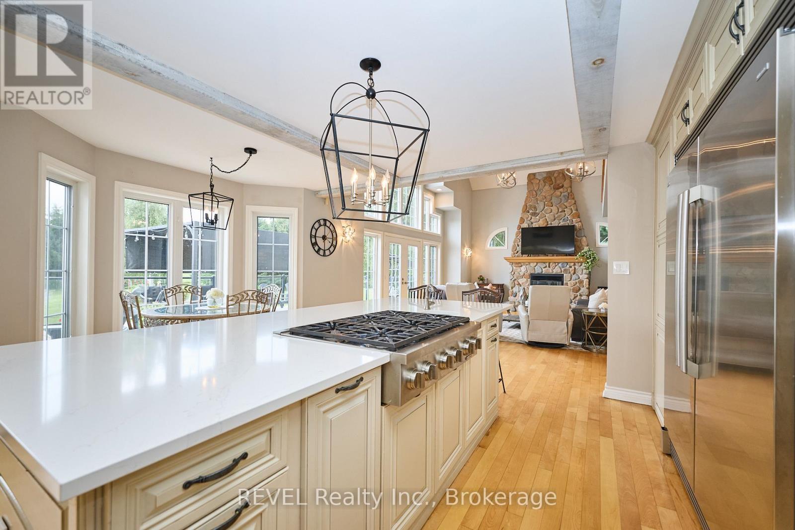 717 Metler Road, Pelham, Ontario  L0S 1C0 - Photo 16 - X12825992