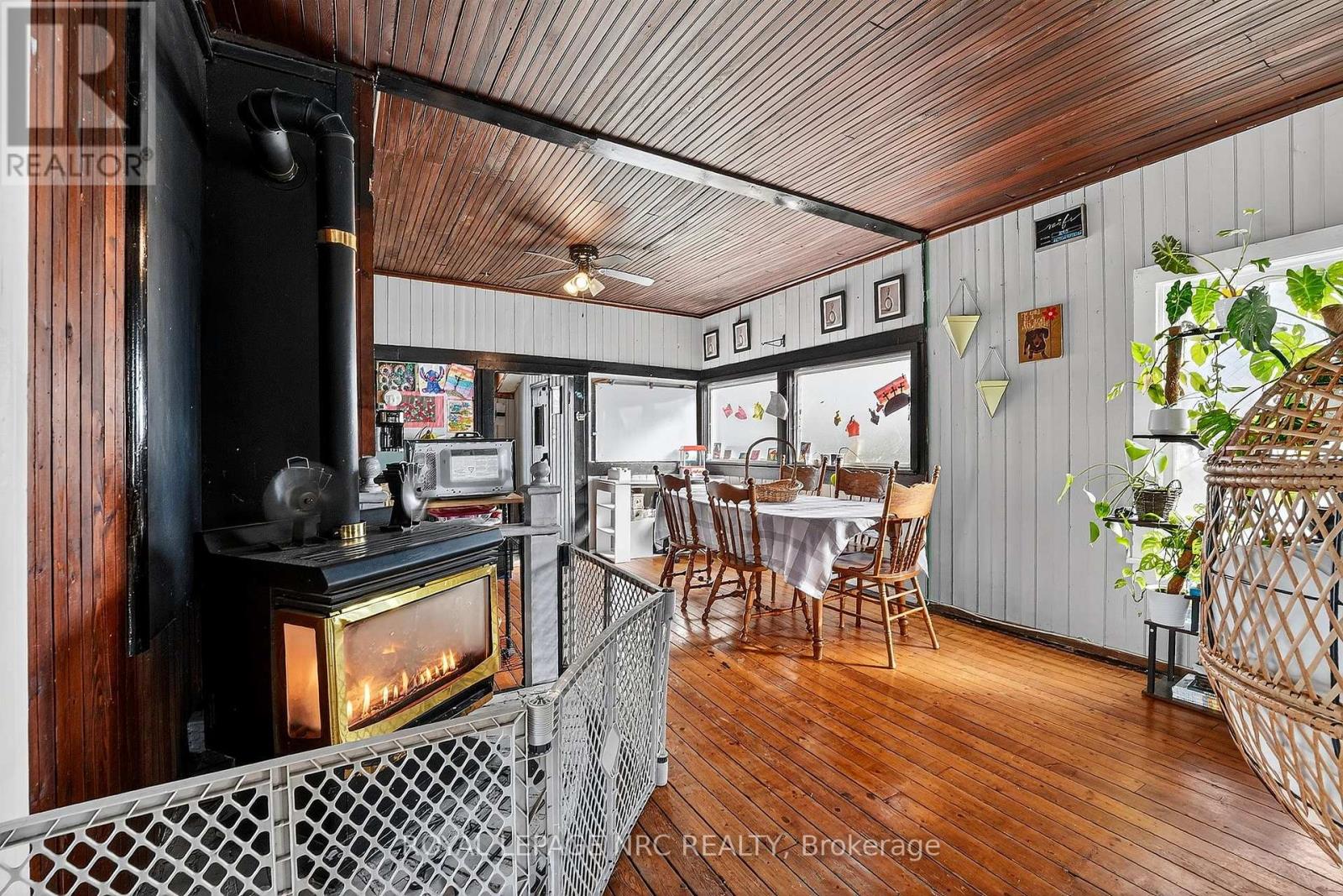 226 Derby Road, Fort Erie, Ontario  L0S 1B0 - Photo 30 - X12826078